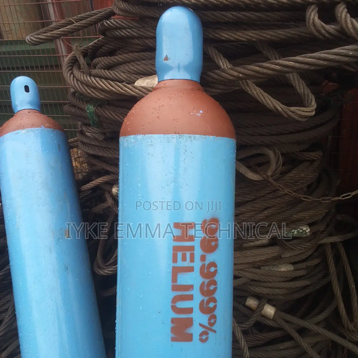 Helium Gas Filled Cylinder