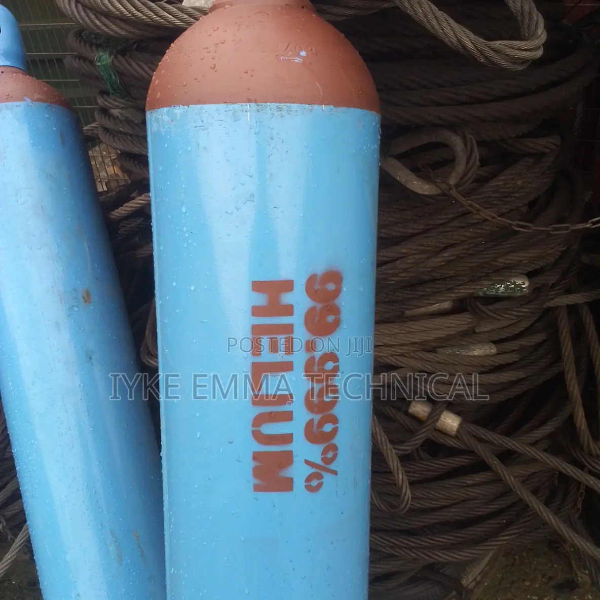 Helium Gas Filled Cylinder