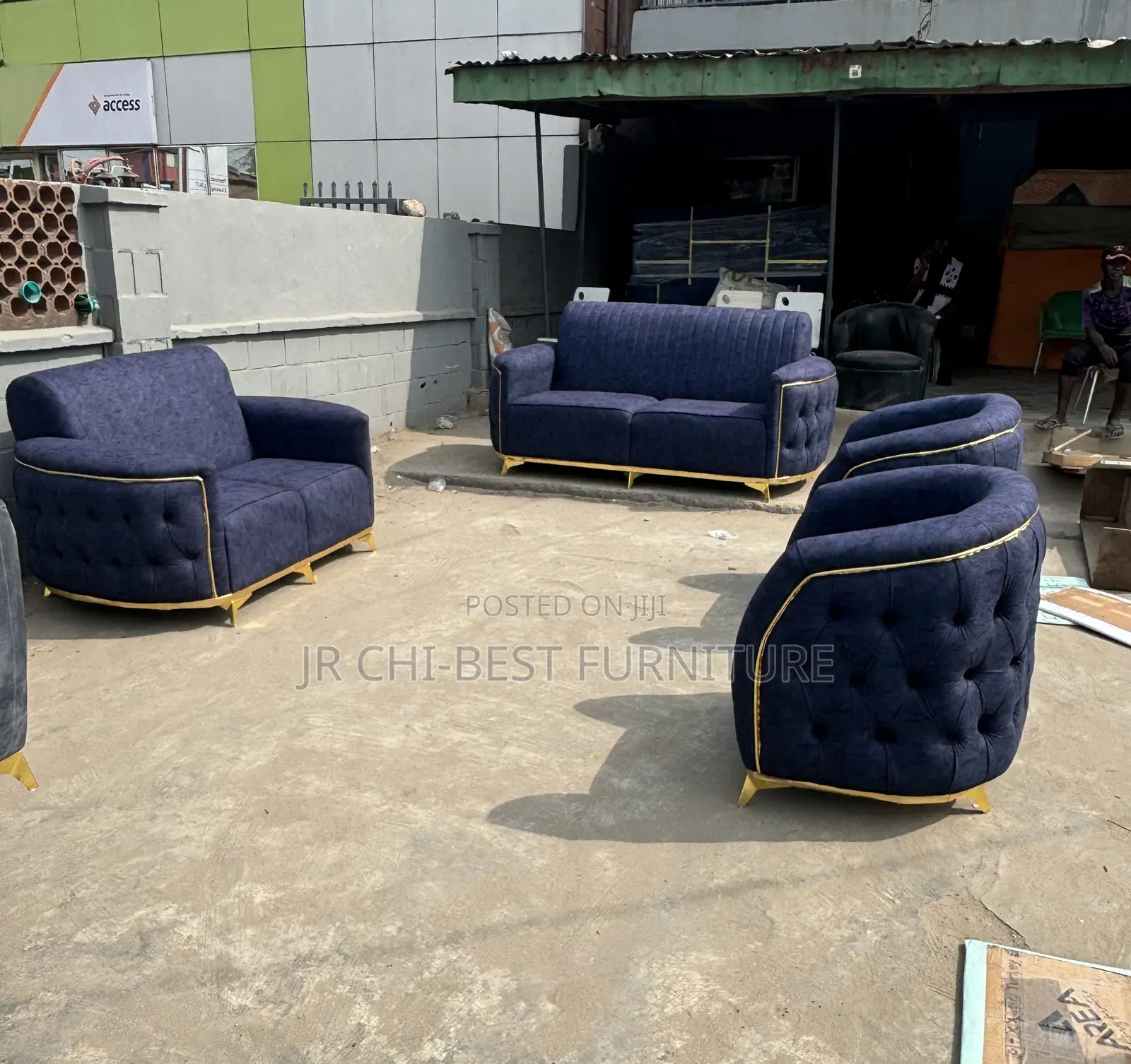 Highly Graded Durable Living Room Upholstery Fabric Sofa Couch Set