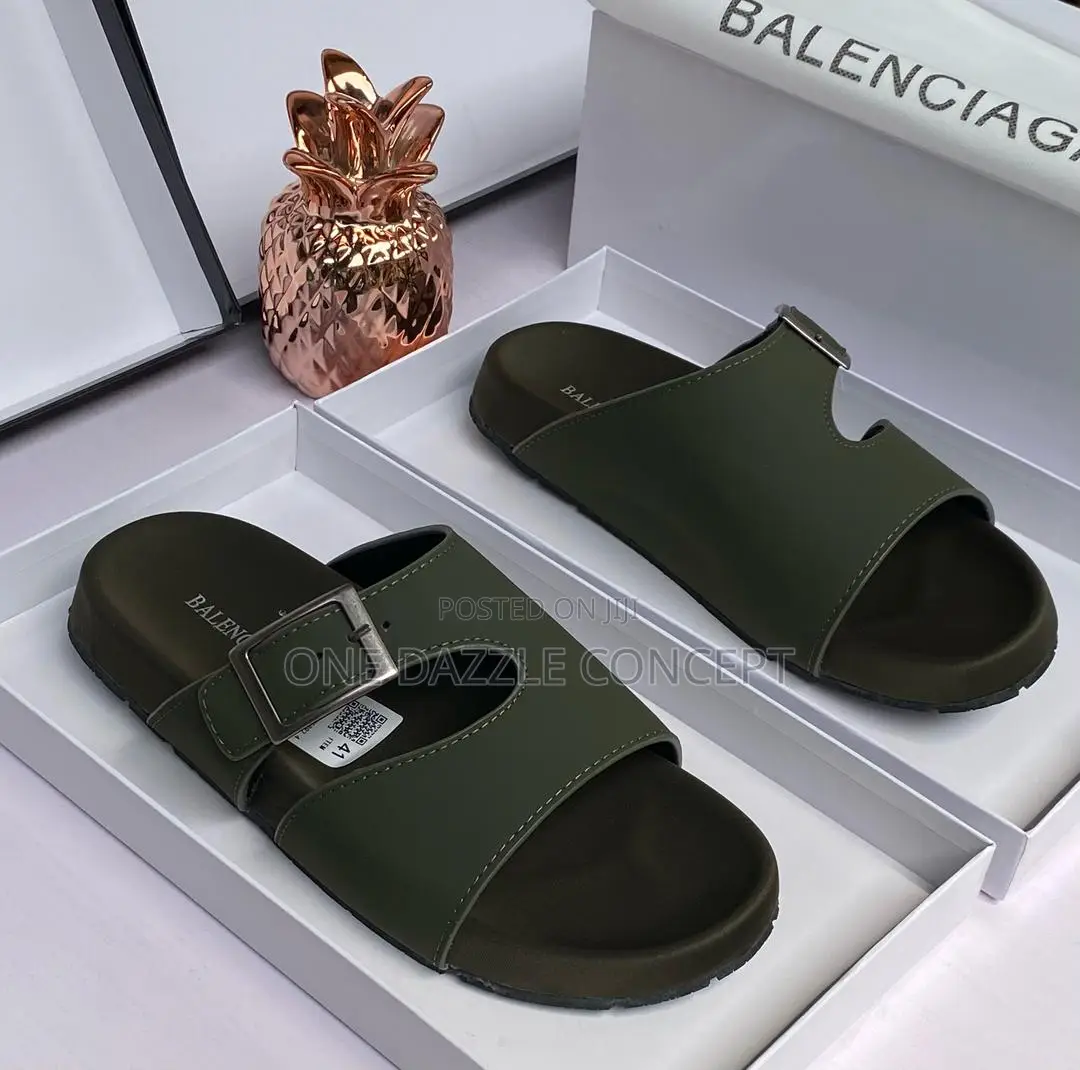 Timberland/Balenciaga Crossing
