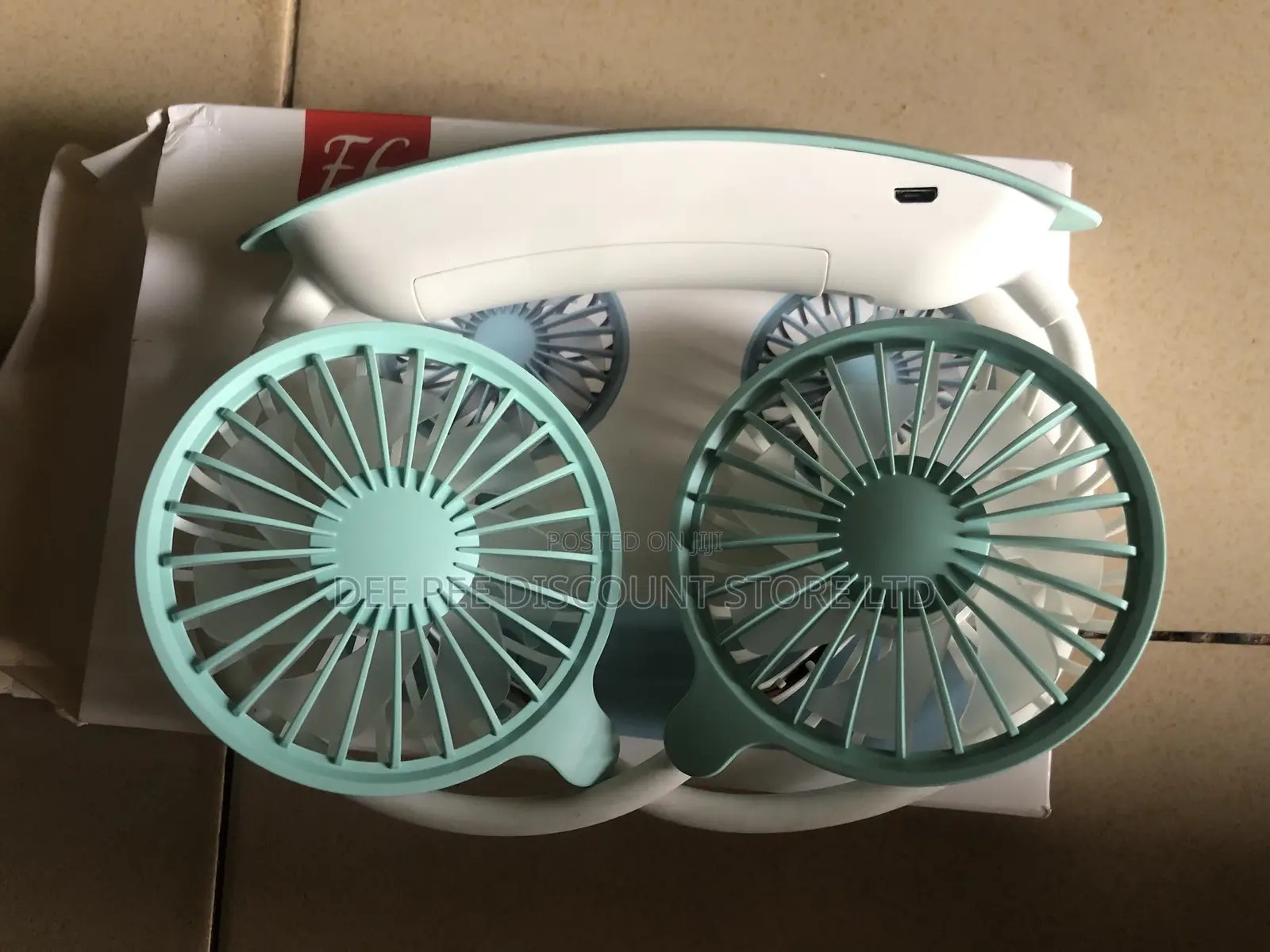 Portable Hand Free Neck Wearable Sport 3 Speeds Fan
