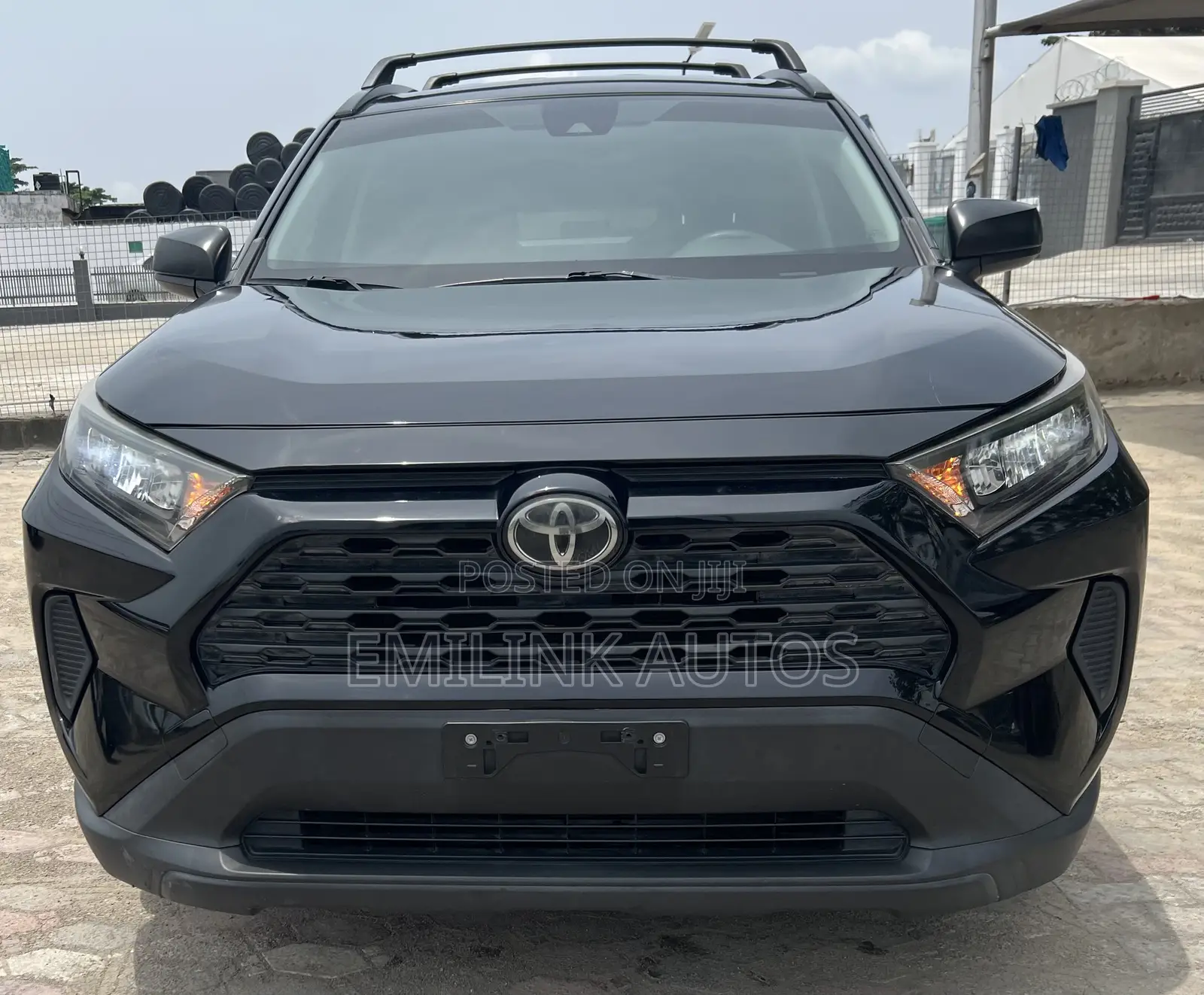 Toyota RAV4 LE FWD 2019 Black