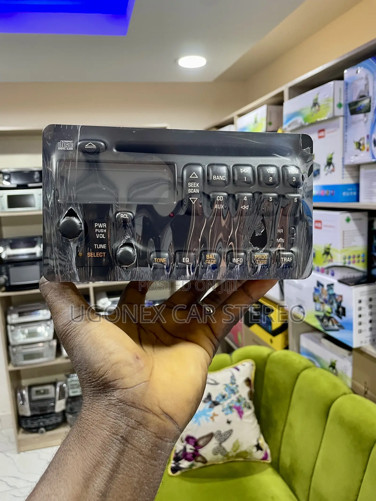 Toyota Matrix Complete Radio Set