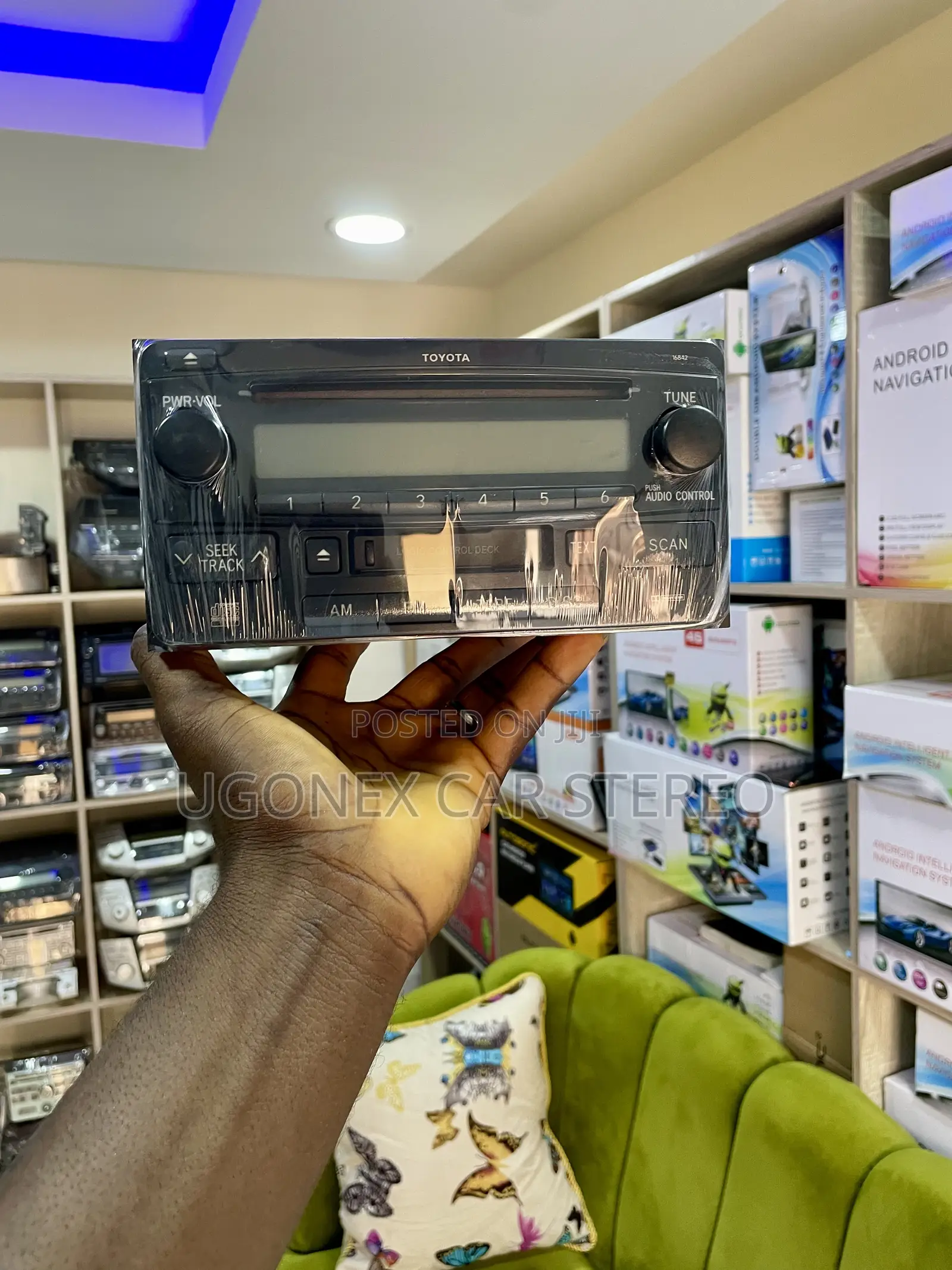 Toyota Hilux Complete Radio Set