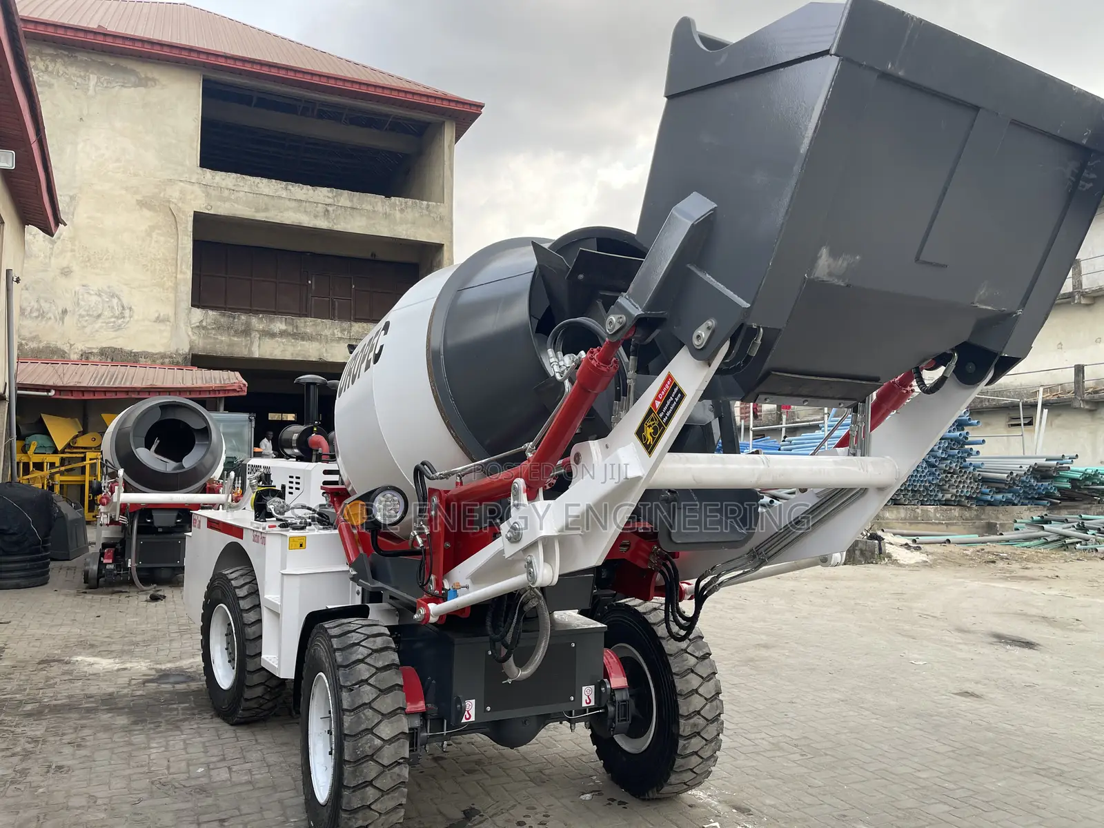 Mobile Self Load Concrete Mixer 3.5 Cubic