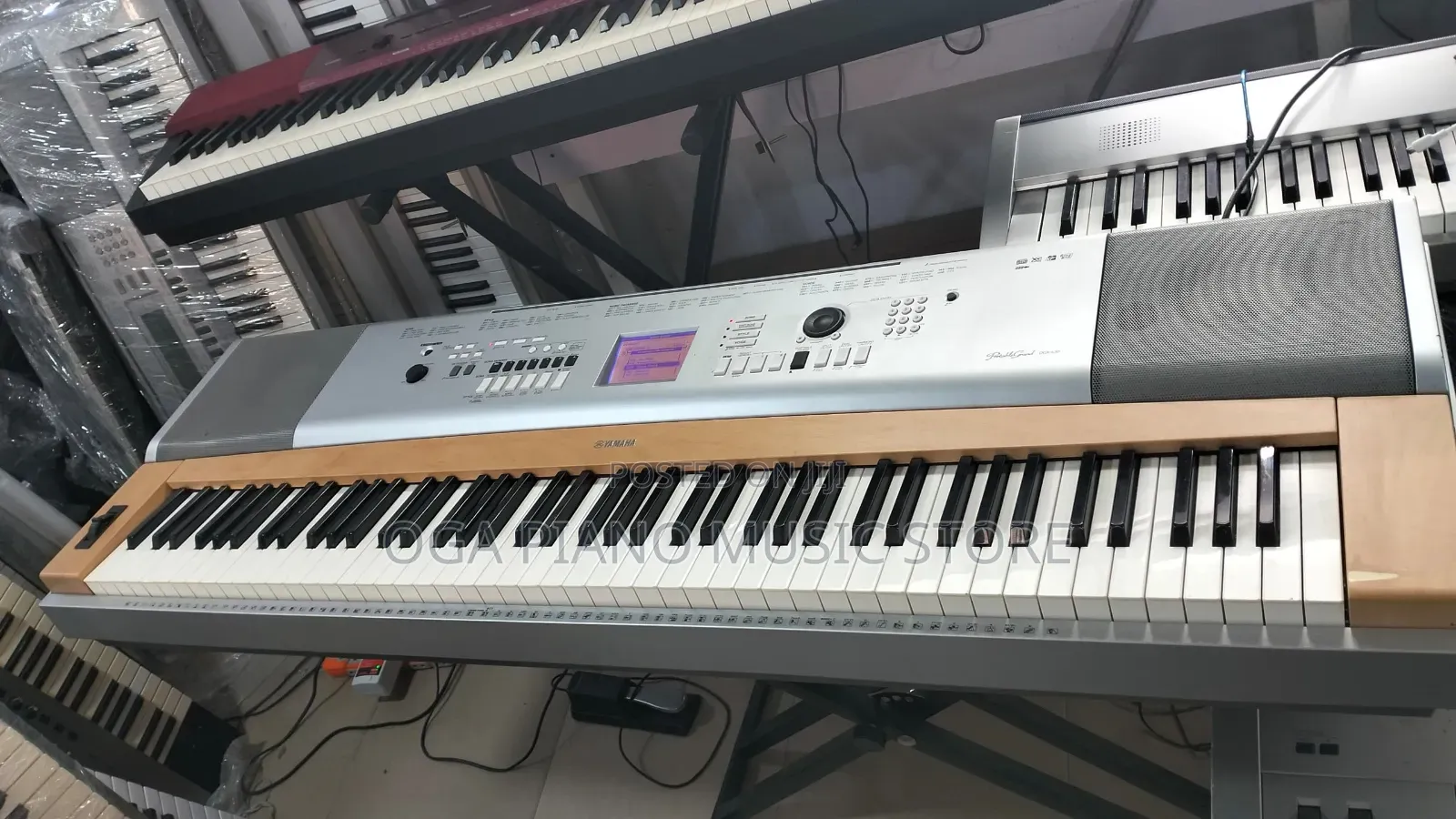 Yamaha DGX-630 88 Weighted Keys Digital Portable Piano