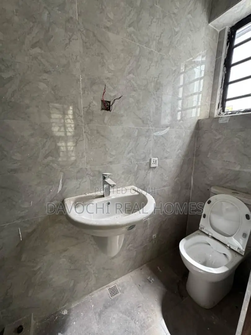 4bdrm Duplex in Vgc, Lekki, Ikota for rent