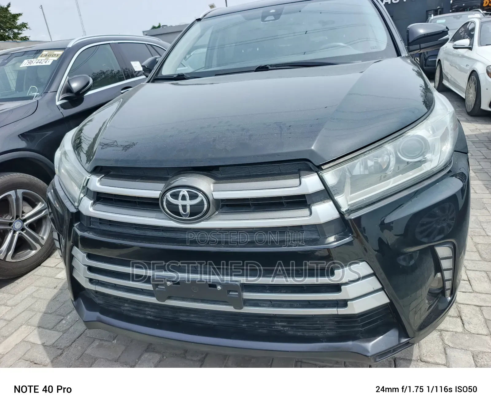 Toyota Highlander XLE 4x4 V6 (3.5L 6cyl 8A) 2018 Black