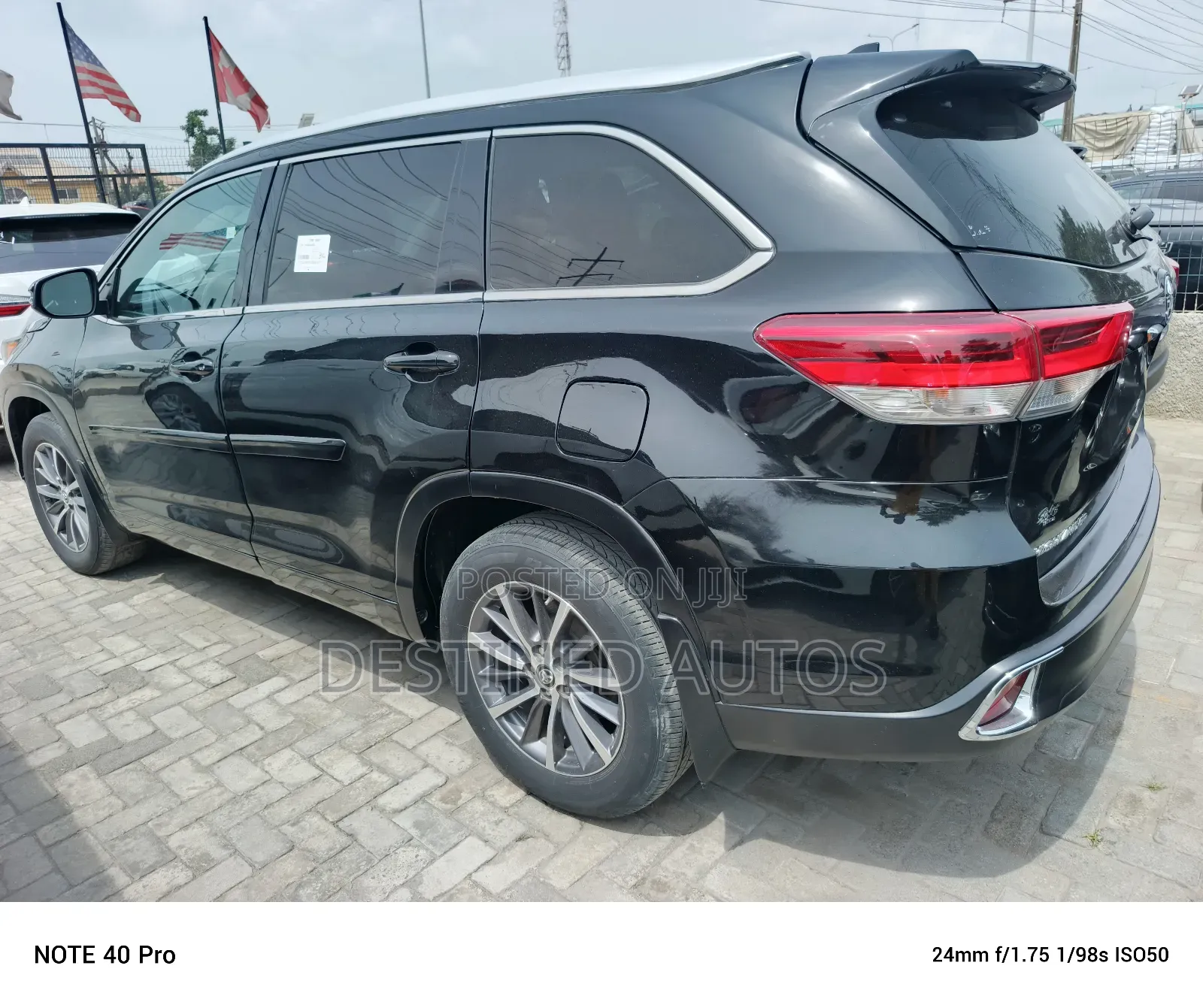 Toyota Highlander XLE 4x4 V6 (3.5L 6cyl 8A) 2018 Black