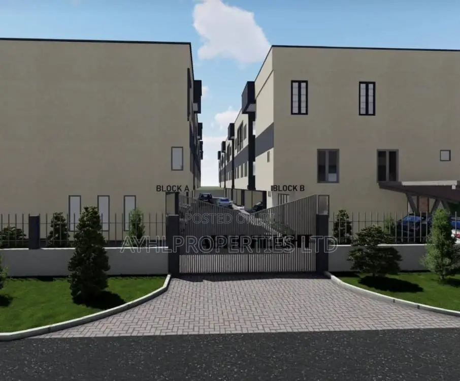 4bdrm Duplex in Chois Garden Estate for sale
