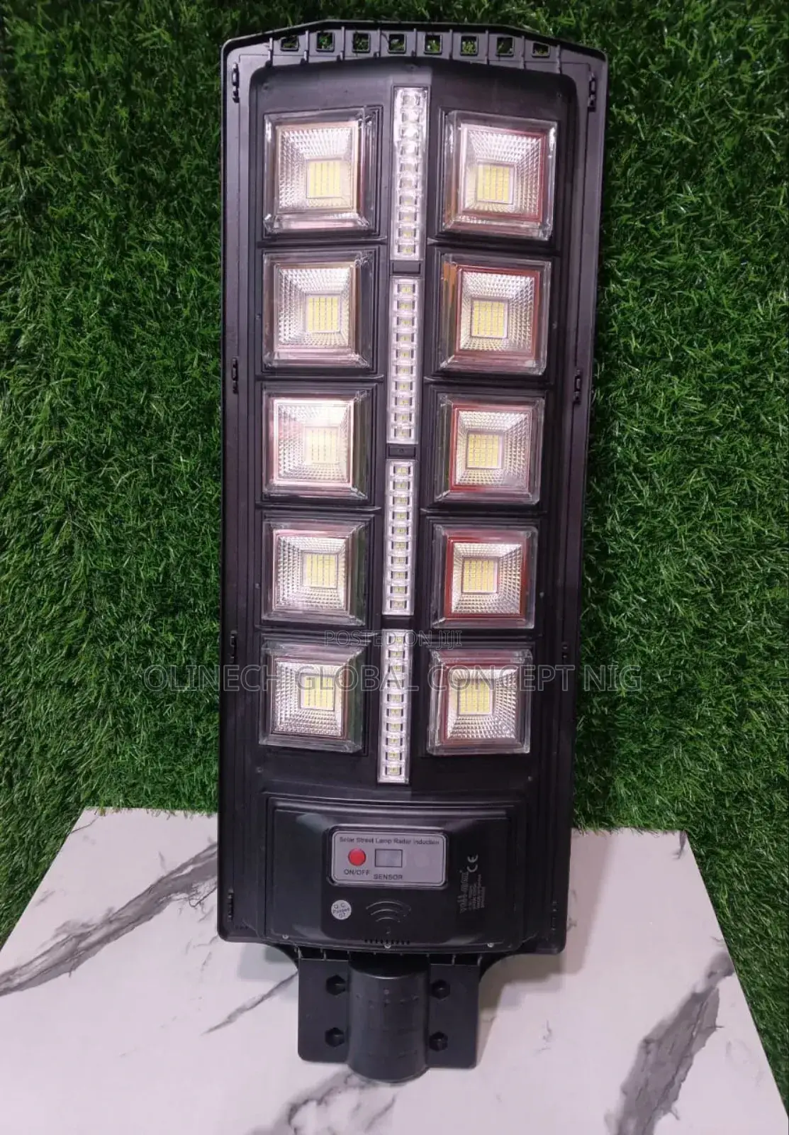 10 Eye Vellmax Solar Street Light