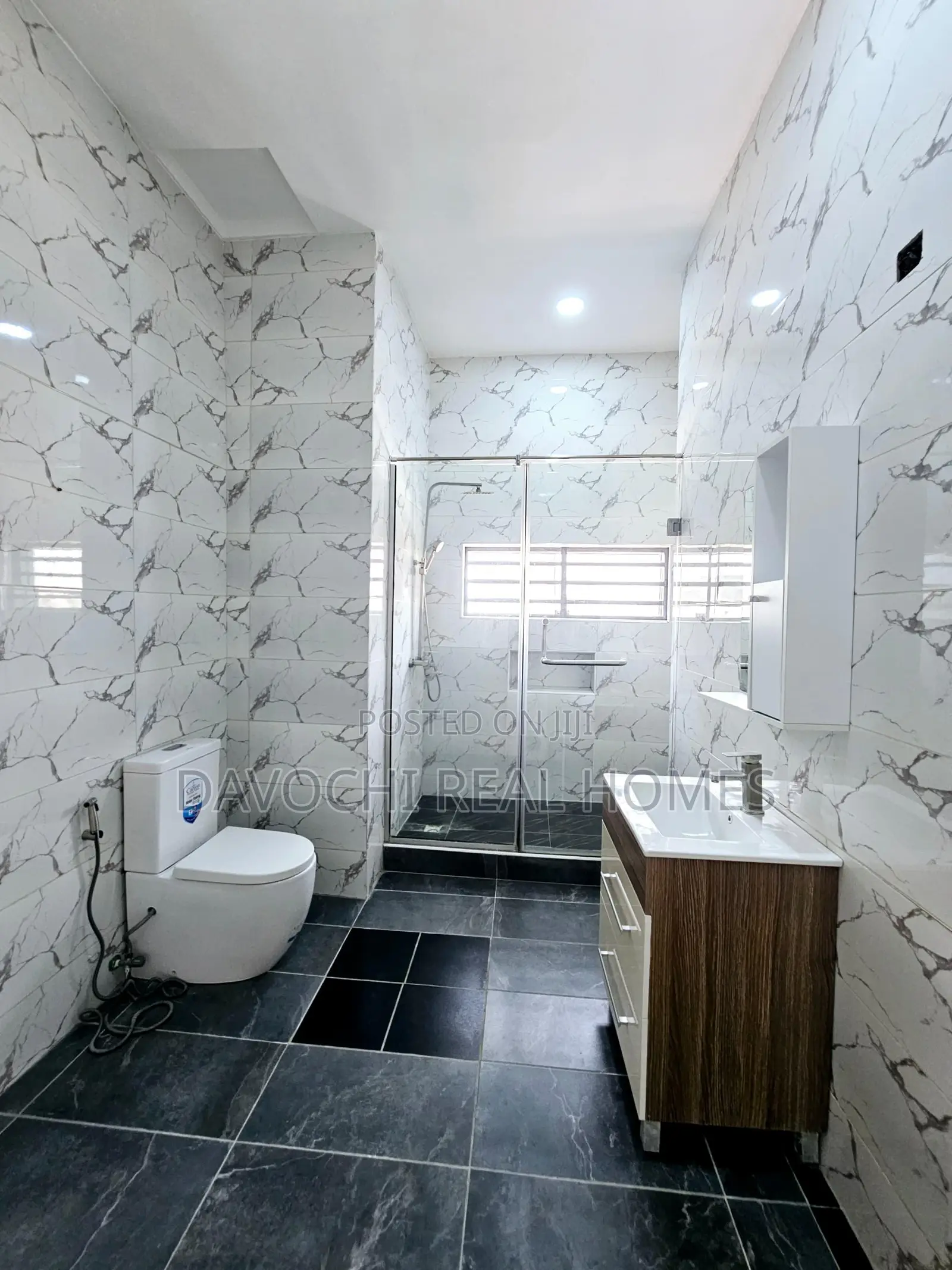 4bdrm Duplex in Orchid Road, Lekki for rent