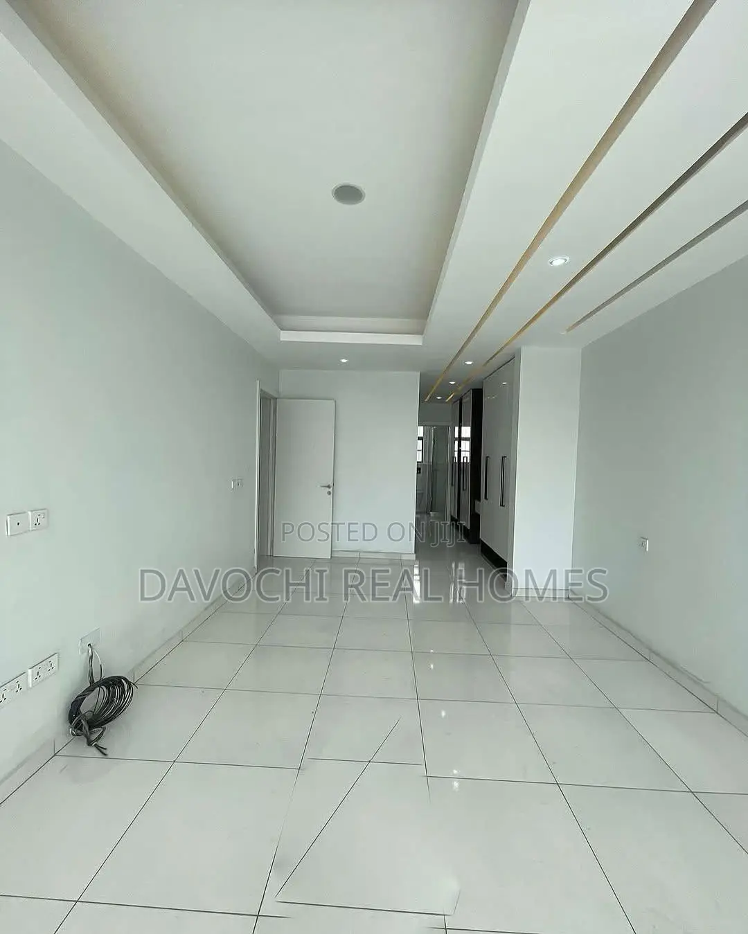 4bdrm Duplex in Chevron Alternative for rent