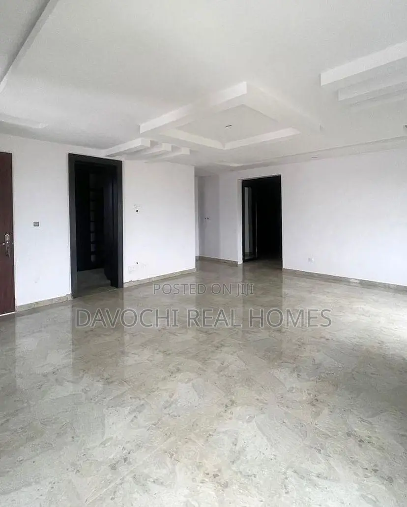 5bdrm Duplex in Osapa London, Lekki for rent