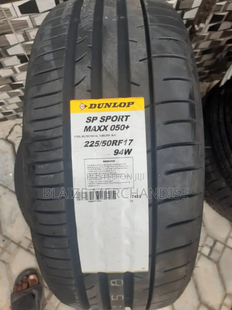 225/50r17 Runflat Dunlop Tyre