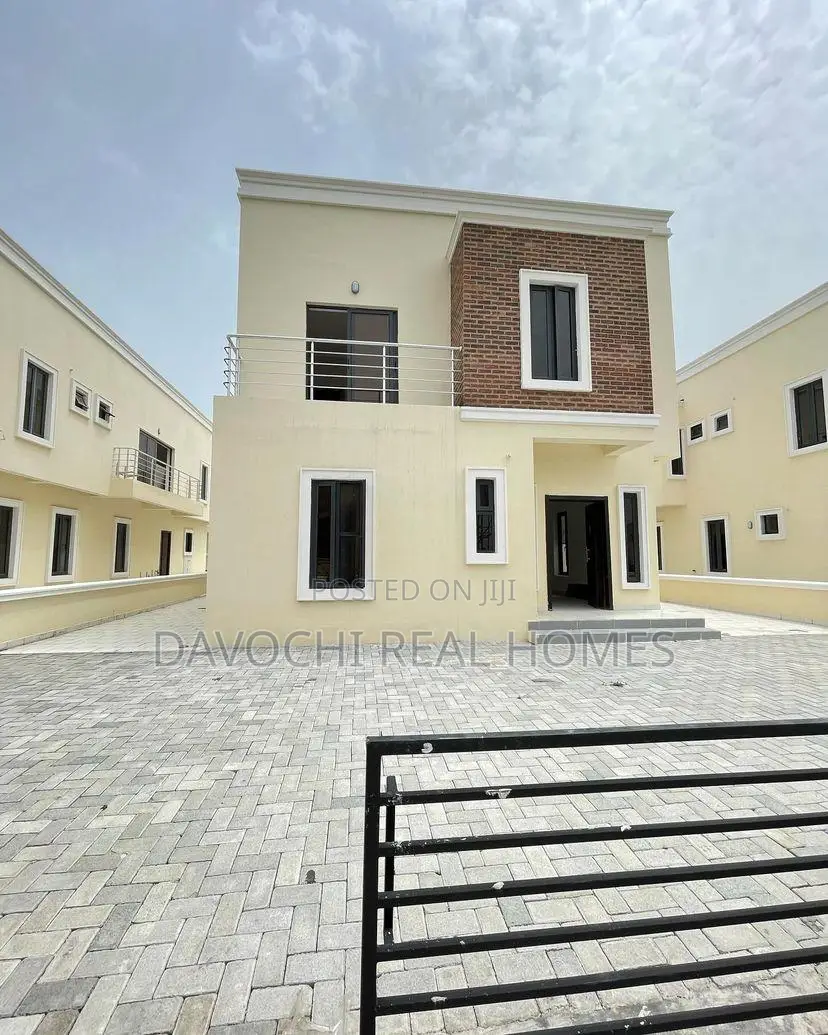 5bdrm Duplex in Chevron, Lekki for rent