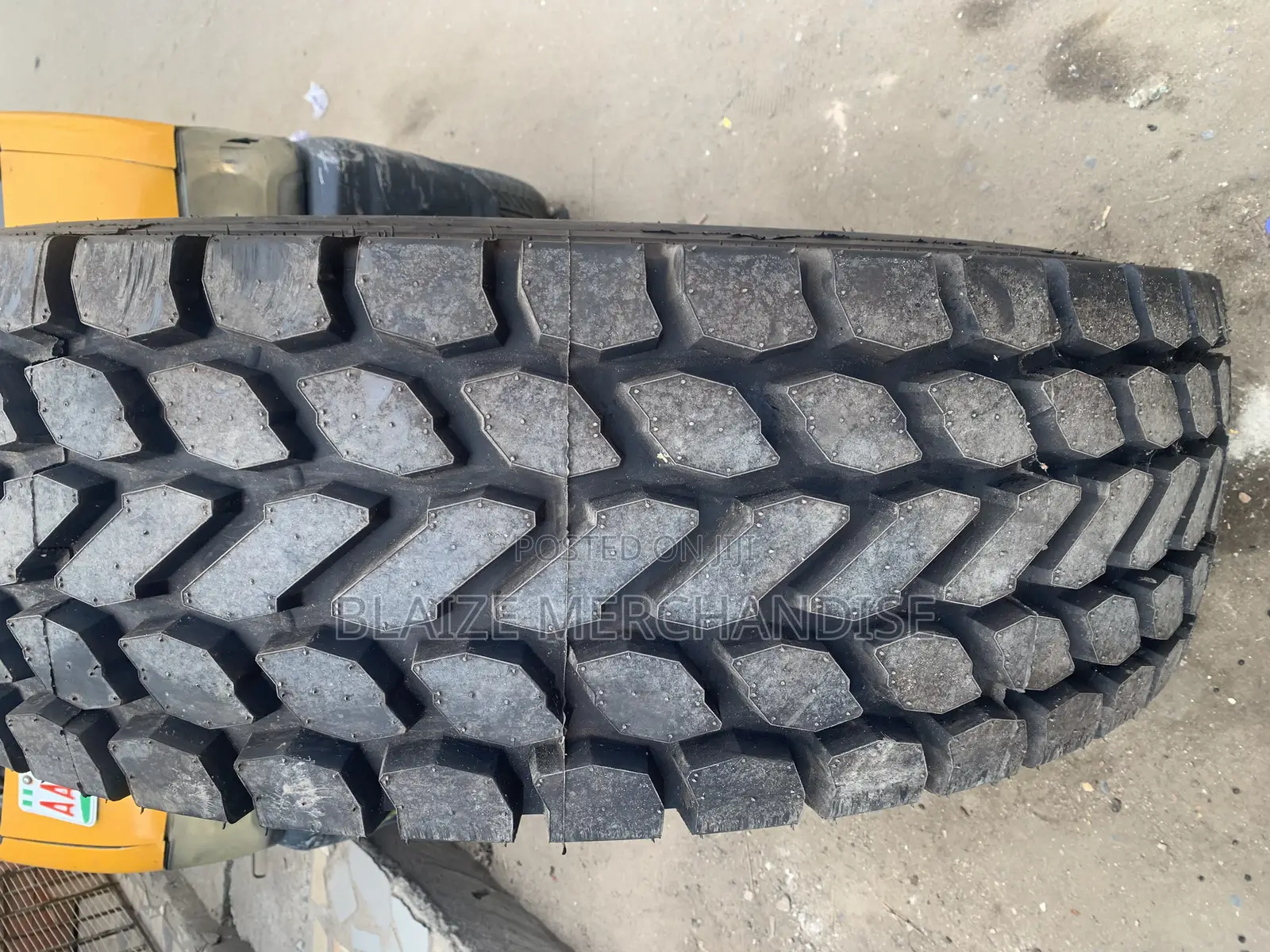 16.00r25 Boto Tyre