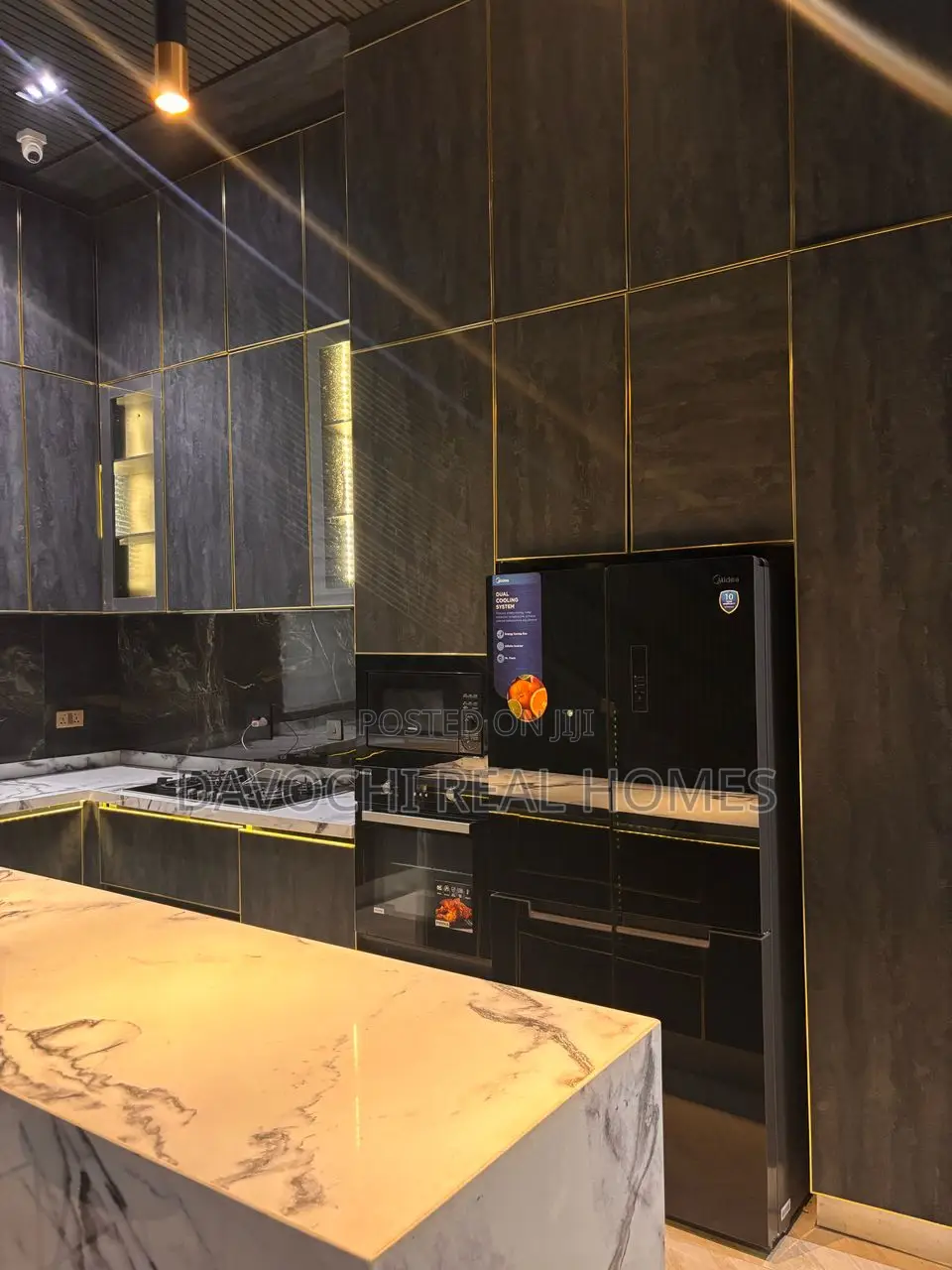 5bdrm Apartment in Osapa, Lekki, Chevron for rent