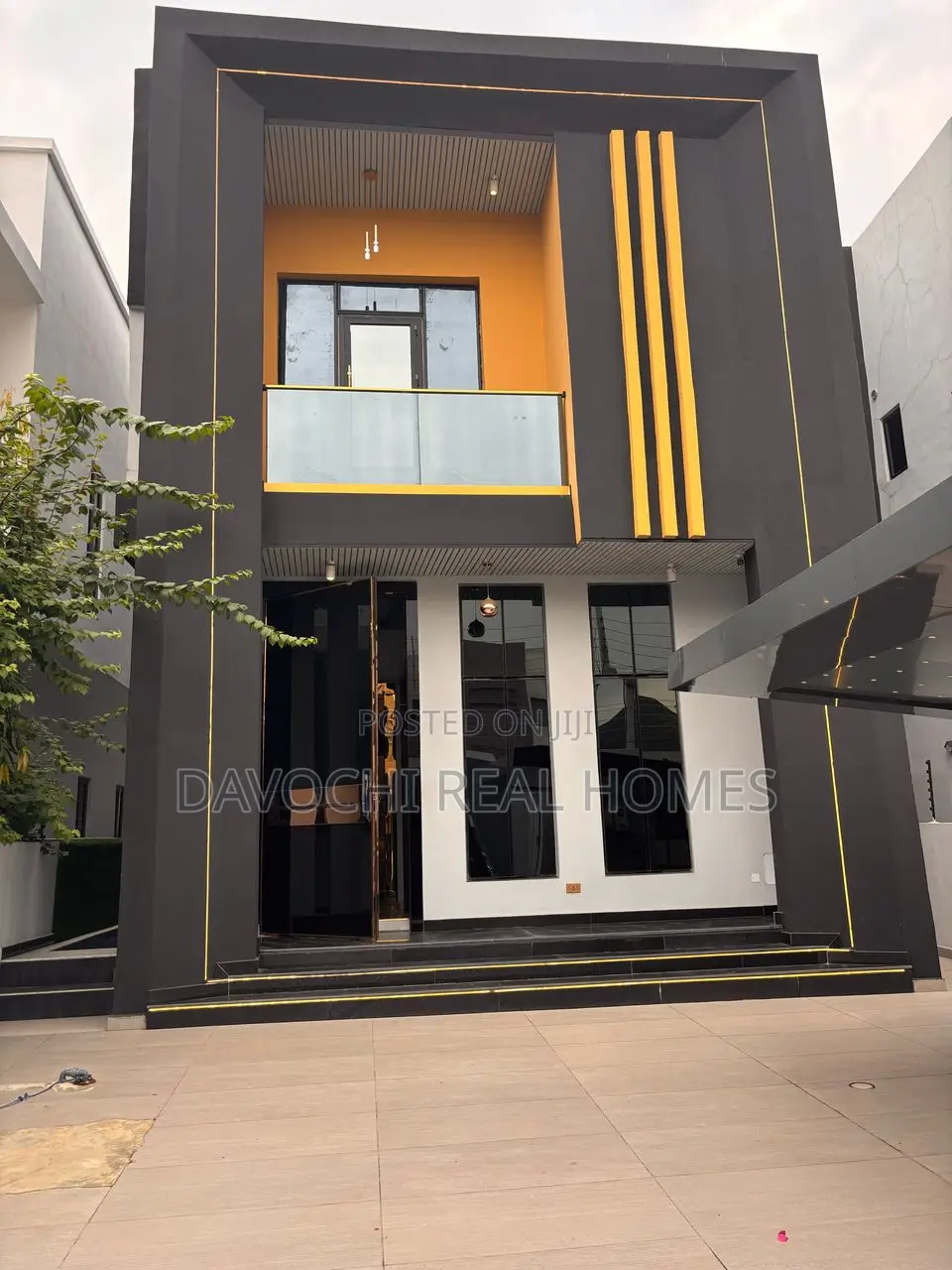 5bdrm Apartment in Osapa, Lekki, Chevron for rent