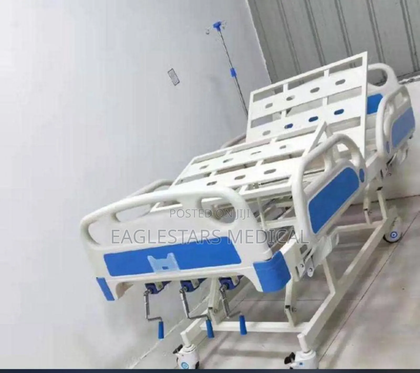 Three Crank Abs Bed