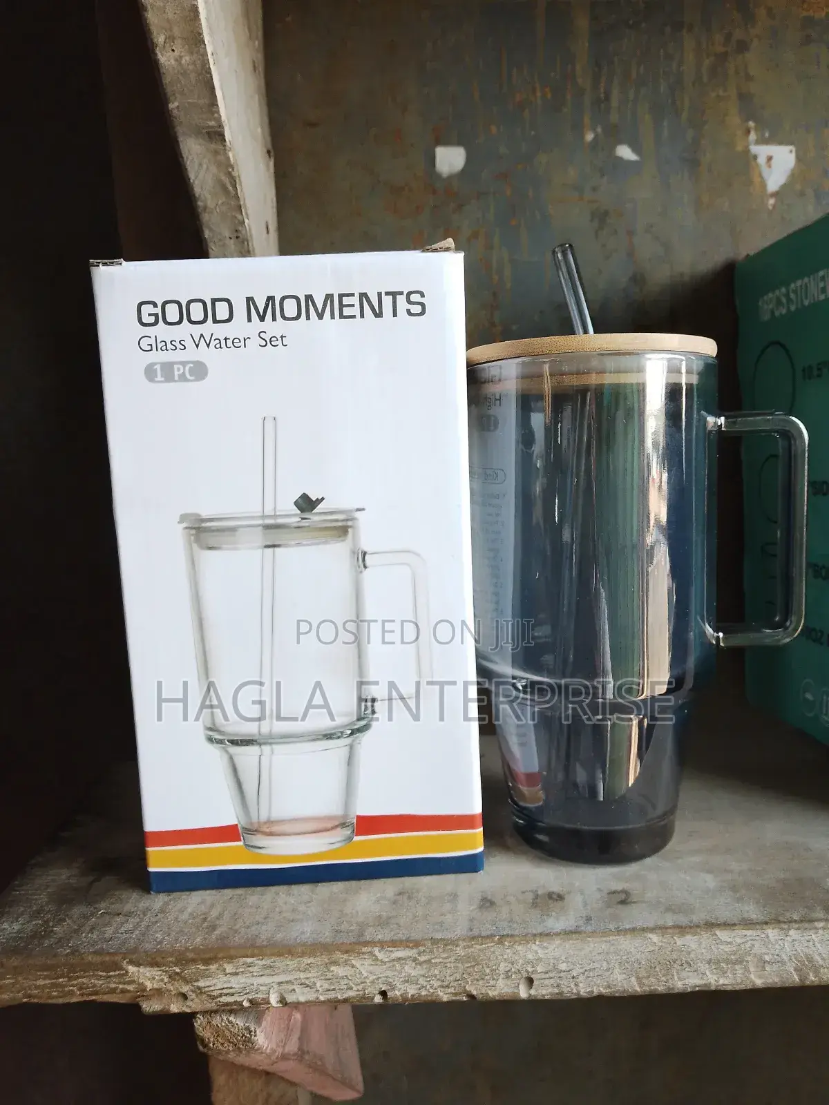 Frosted Glass Tumbler With Bamboo Lid