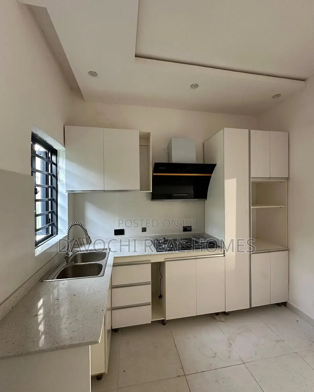 3bdrm Apartment in Ologolo, Lekki for rent