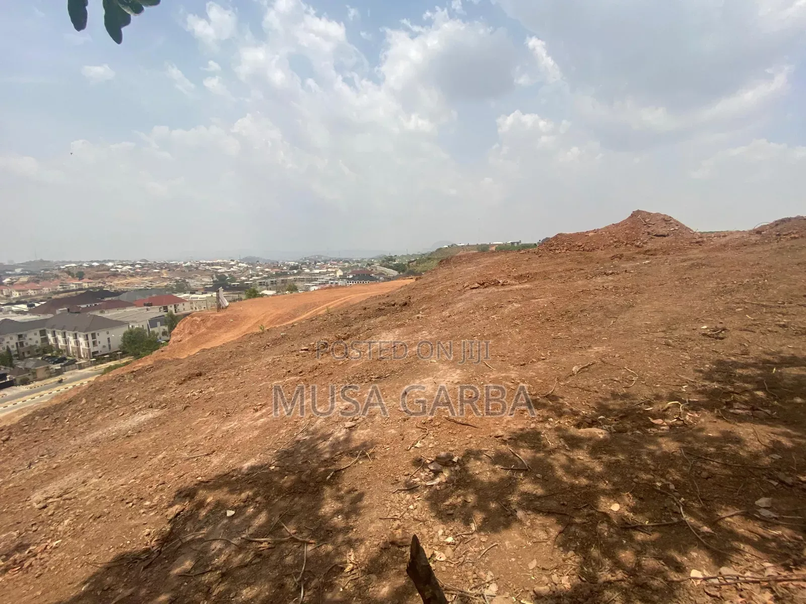 Land in Guzape – Secure Ready for Development
