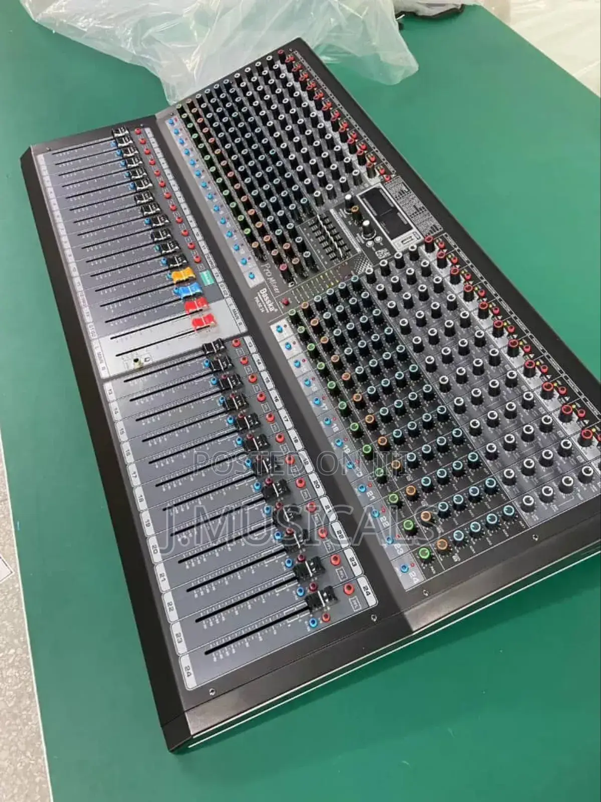 24 Channels DSP Pko24 Professional Mixer