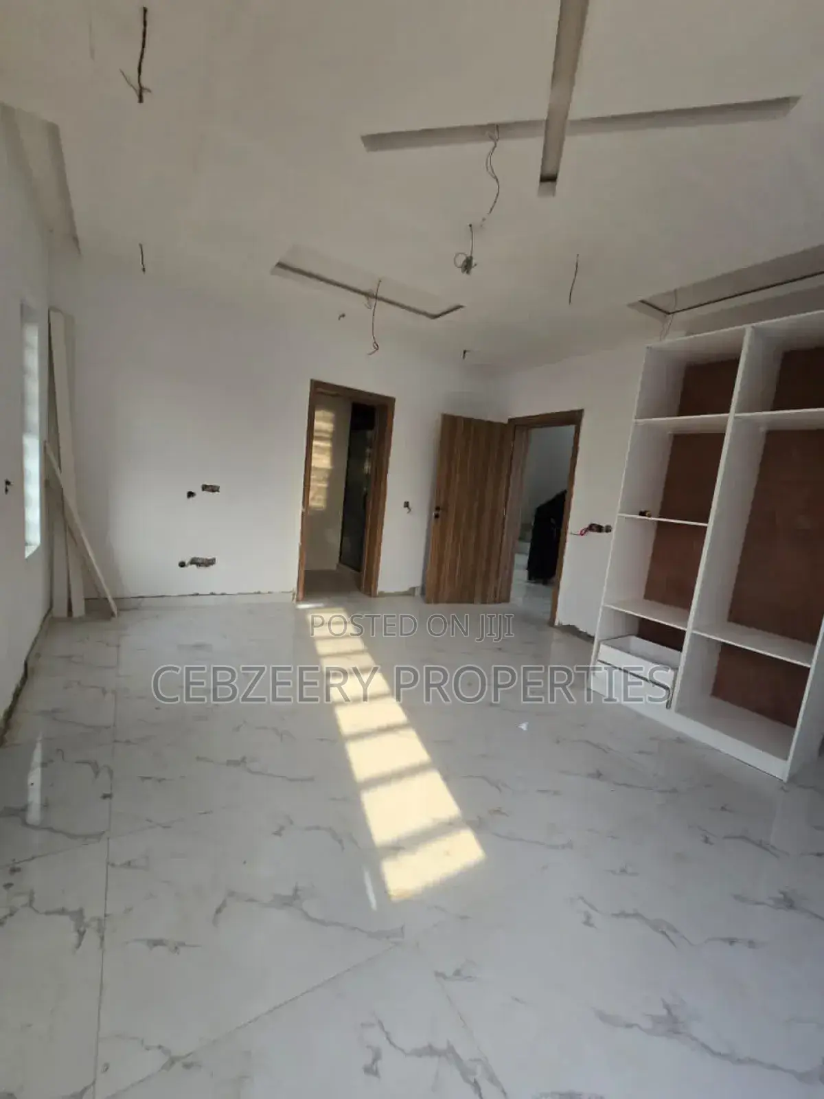 5bdrm Duplex in GRA Phase 2 Shangisha for rent