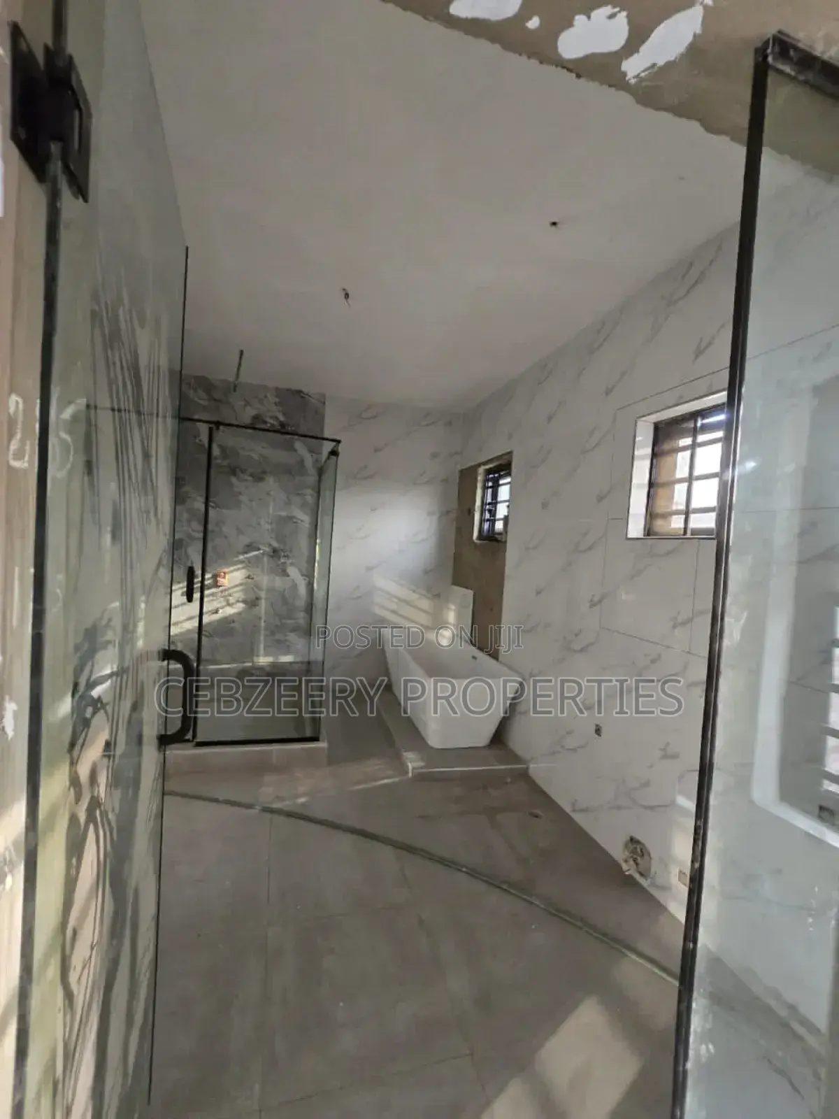 5bdrm Duplex in GRA Phase 2 Shangisha for rent
