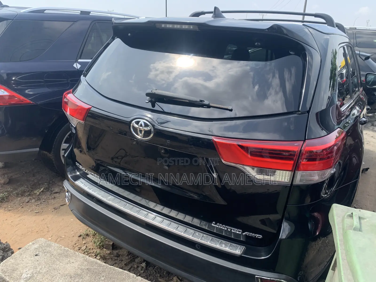 Toyota Highlander Limited Platinum 4dr SUV AWD (3.5L 6cyl 6A) 2015