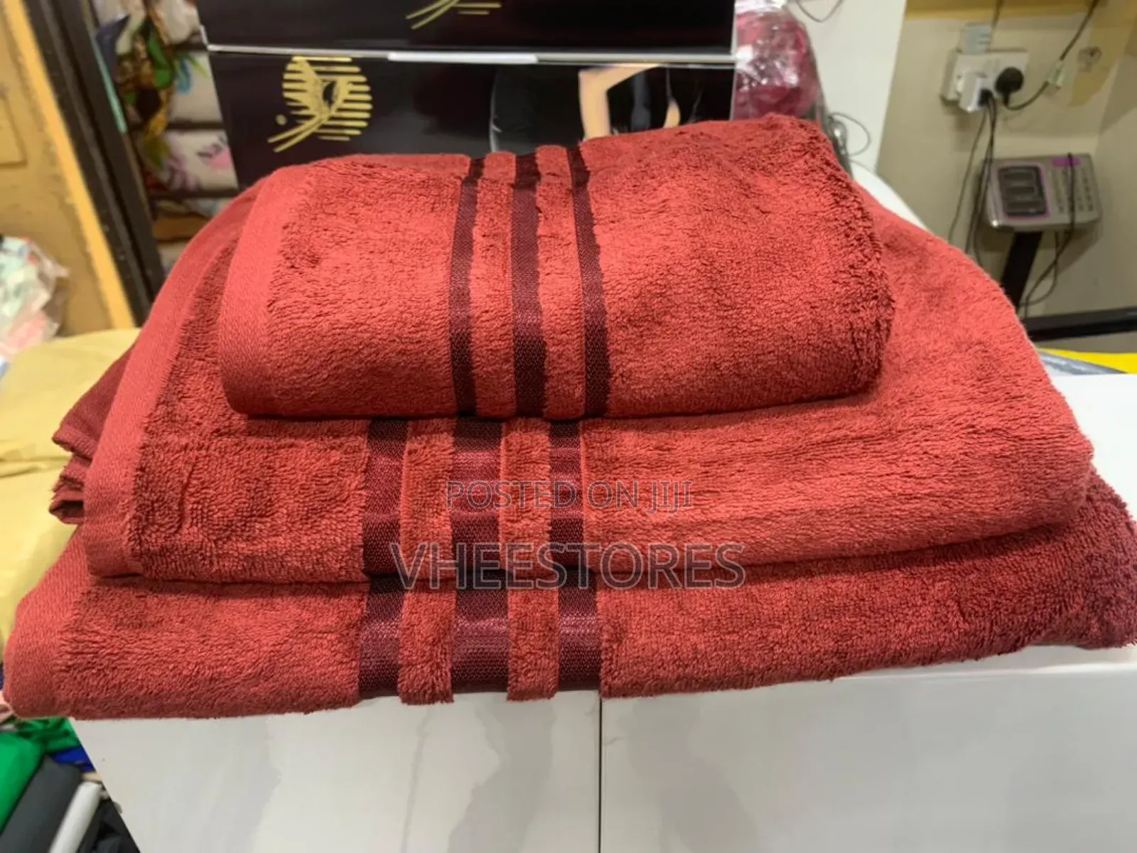 3 in 1 Standard Towel Set Contains Xl, L and S Size Towel