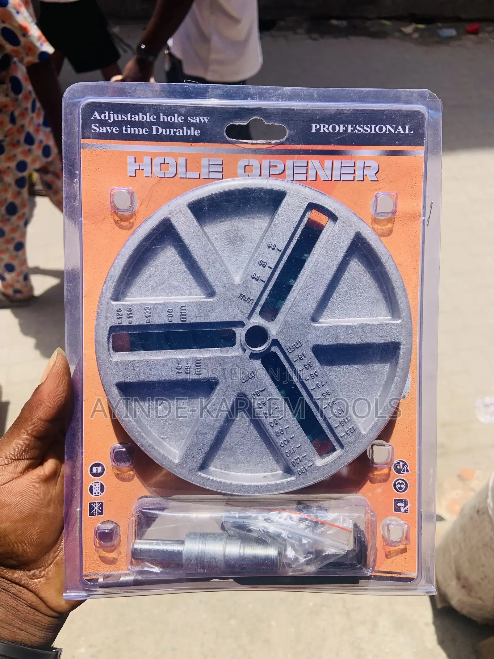 Adjustable Hole Saw (Diameter :45 — 130mm)