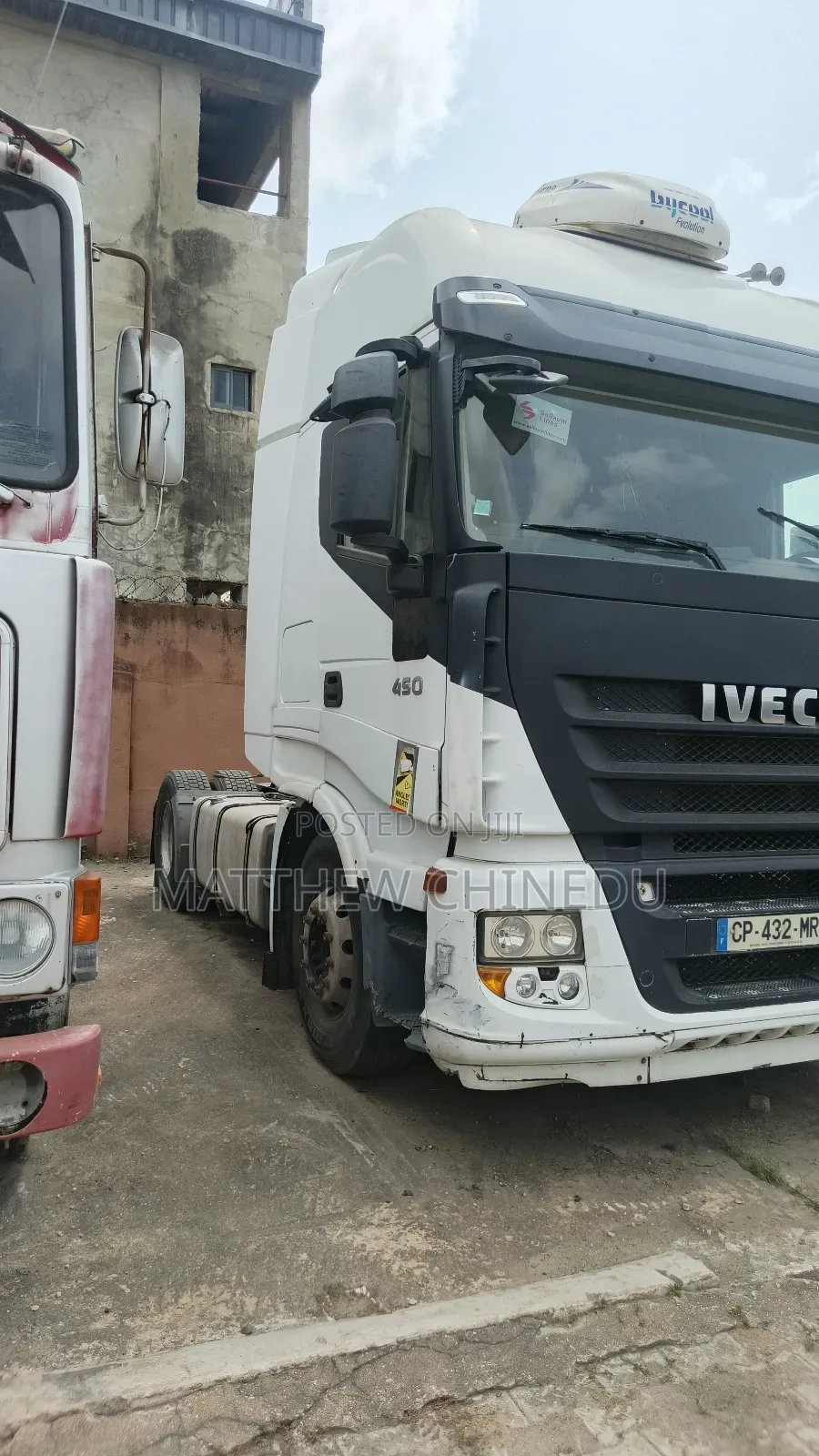 Clean Foreign Used Iveco Stralis Truck Head 450hp Automatic
