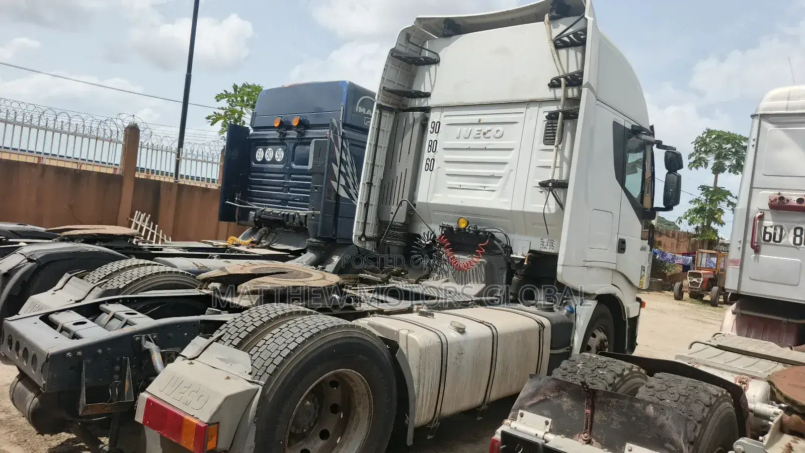 Clean Foreign Used Iveco Stralis Truck Head 450hp Automatic