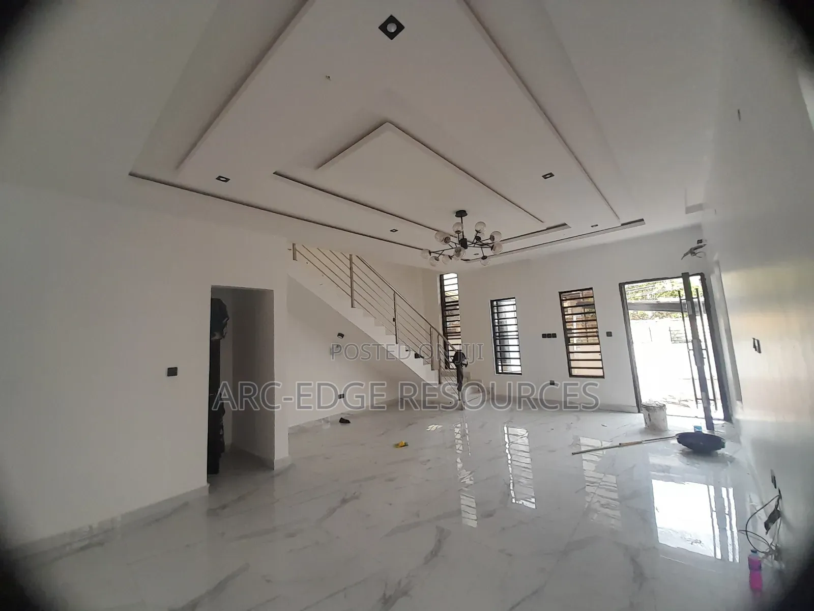 4bdrm Duplex in Apple Junction for Sale