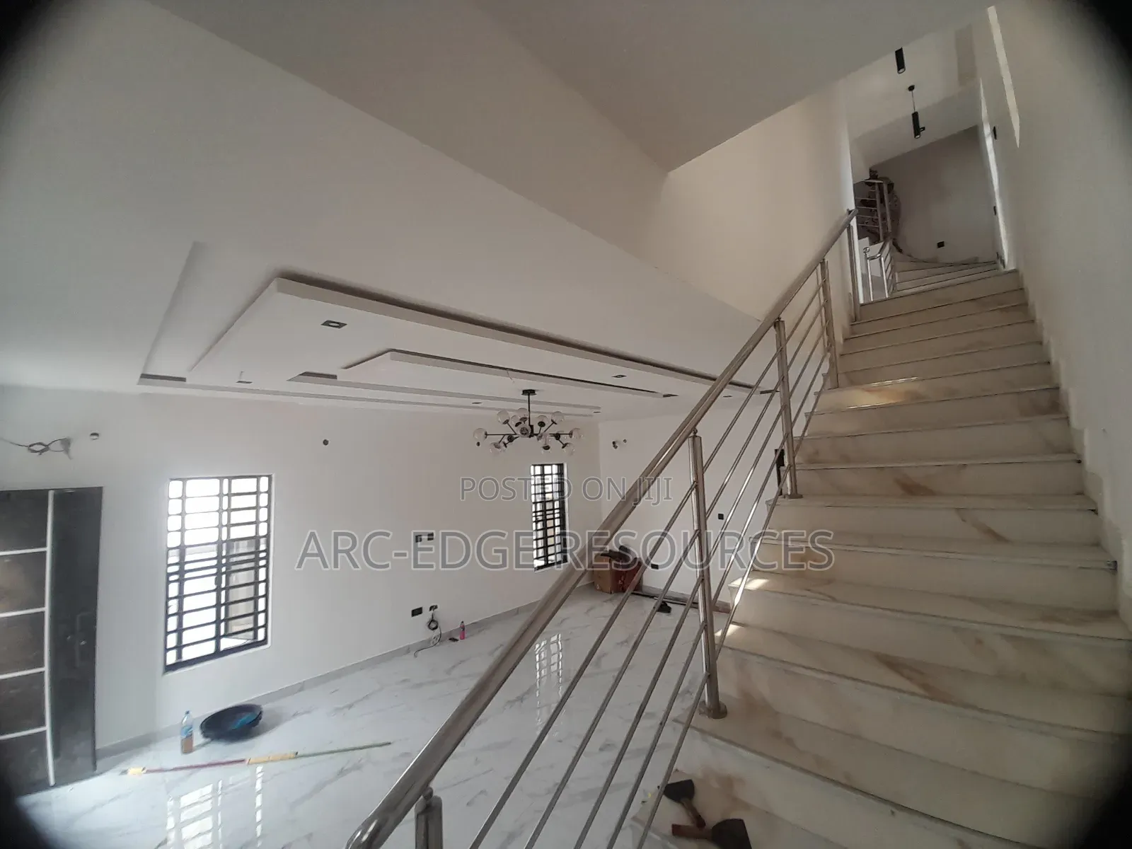 4bdrm Duplex in Apple Junction for Sale