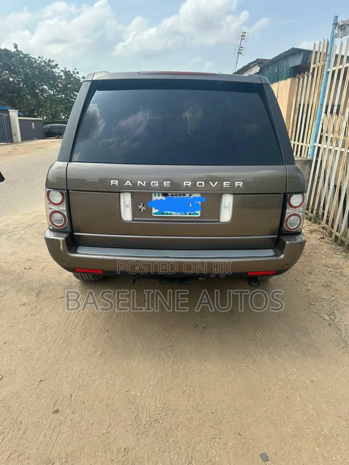 Land Rover Range Rover 2011 Black