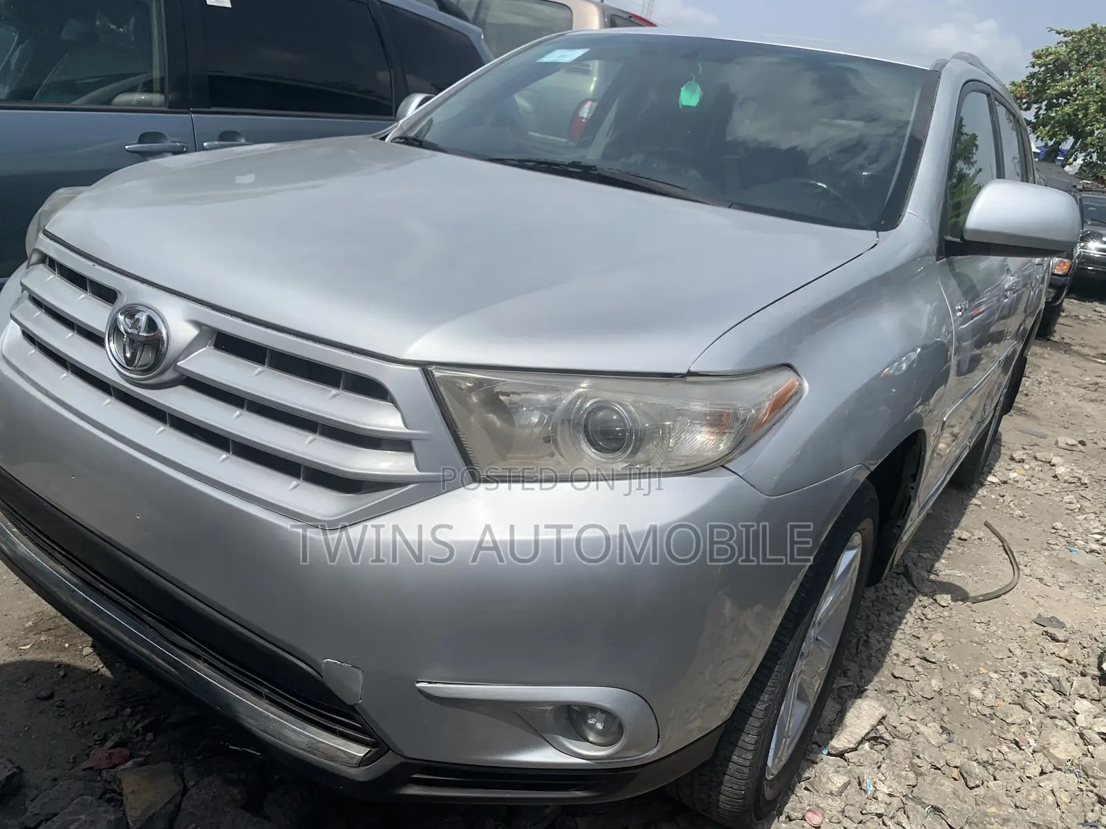 Toyota Highlander Limited 2012 Silver