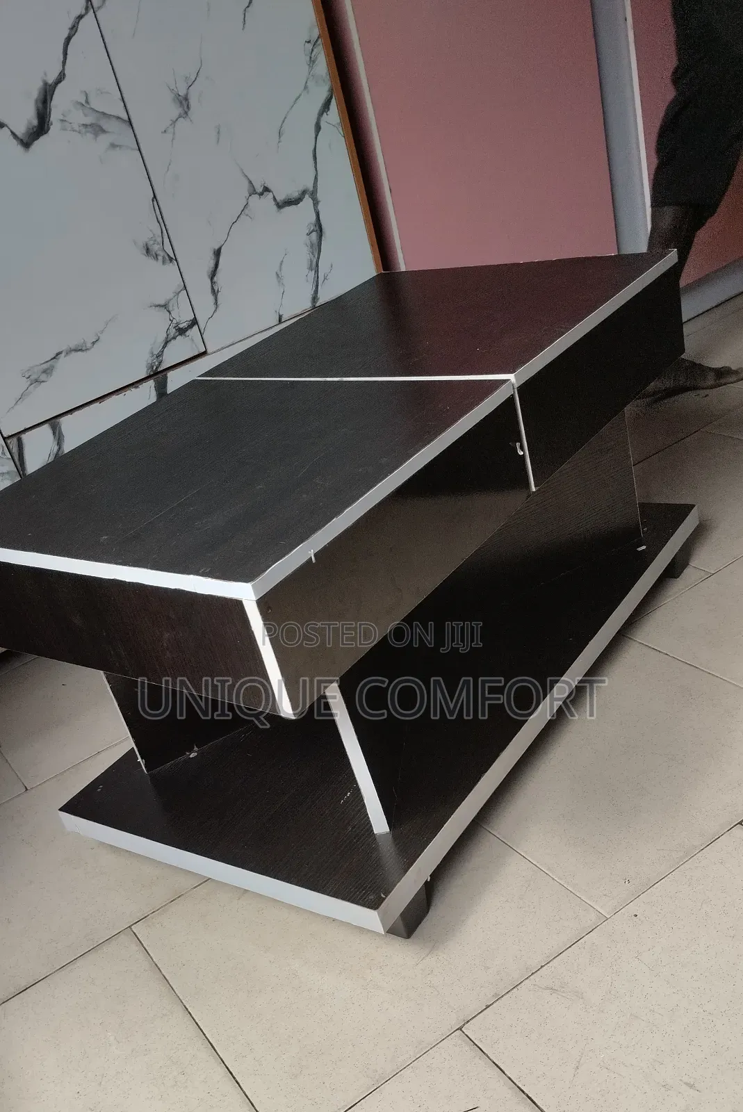 Top Quality Tv Stand With Center Table