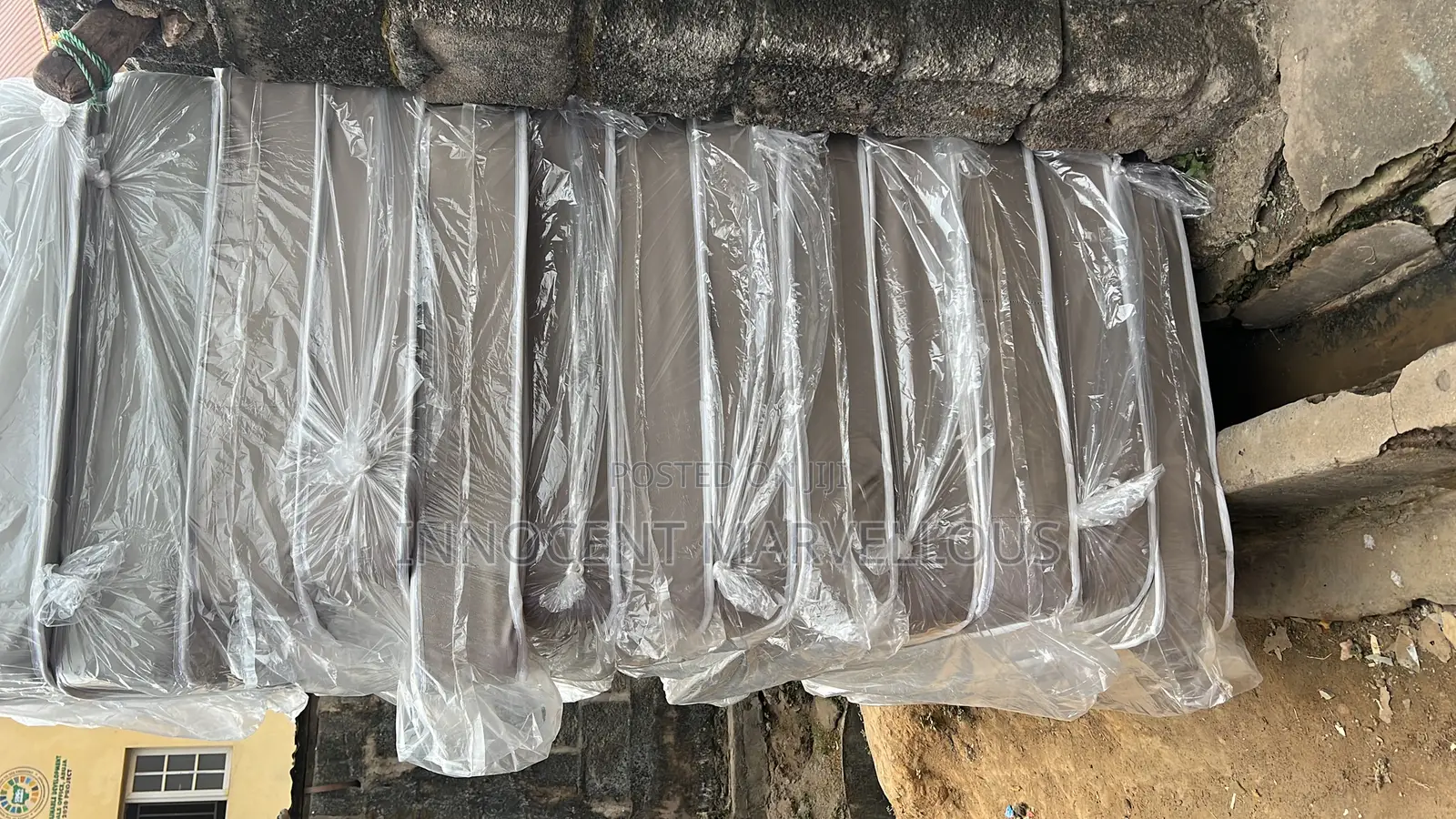 Hospital Mattress With Macking Touch