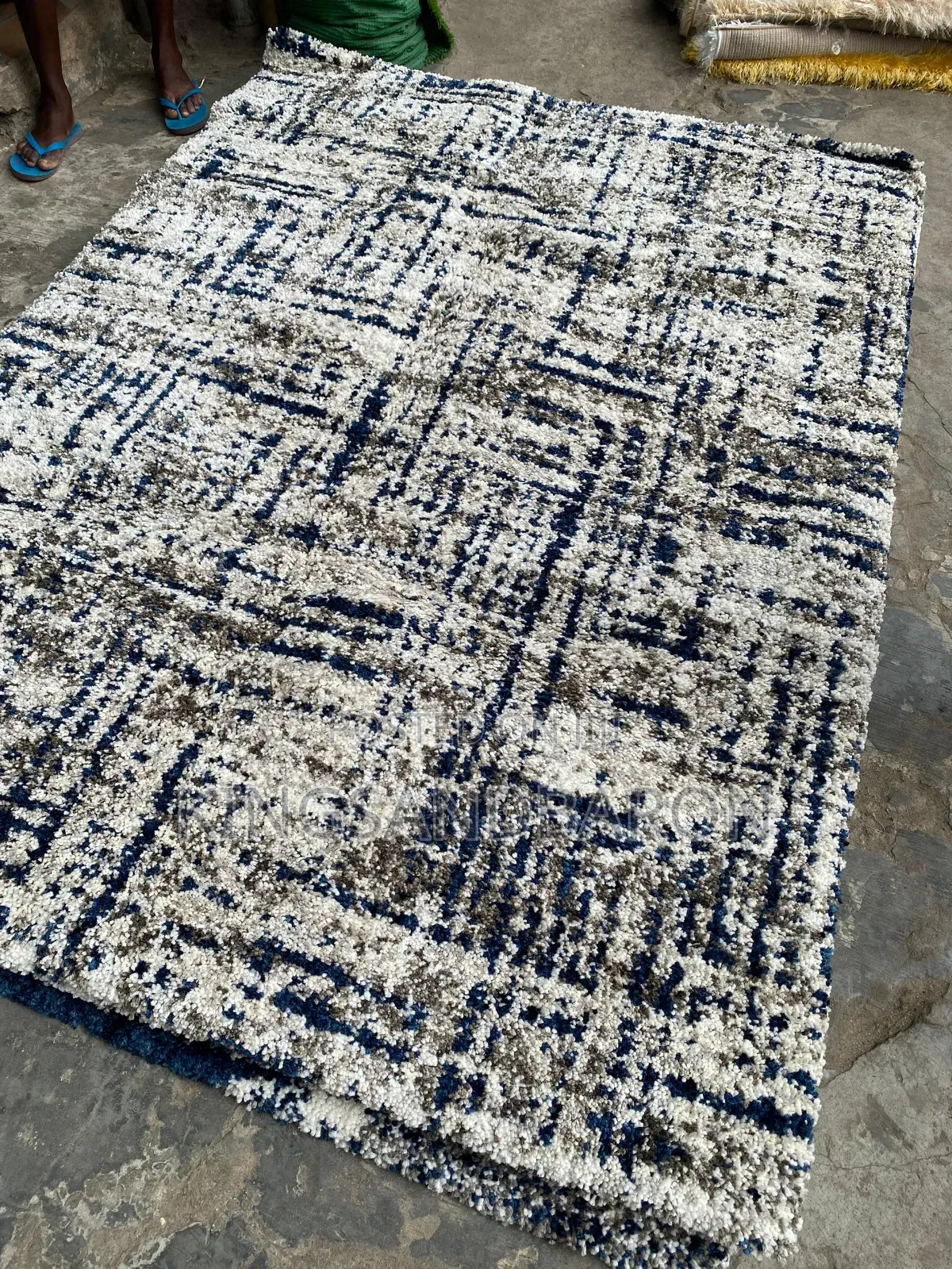 5x7fts Blue/Gray/Cream Shaggy Premium America Center Rug.