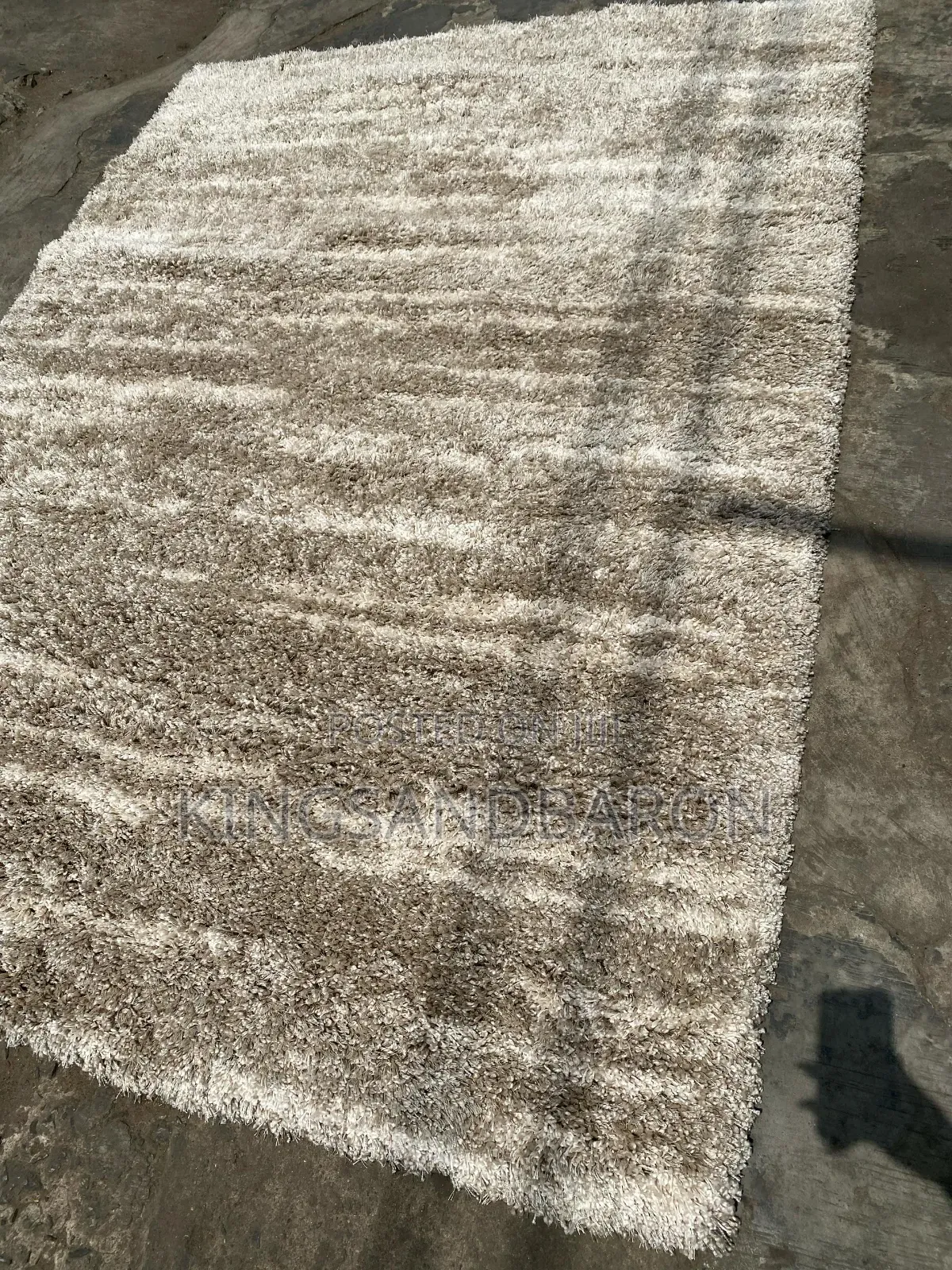 5x7fts Champagne Shaggy Premium America Center Rug.