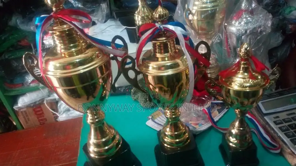 Get Ur Sizes Of Trophies