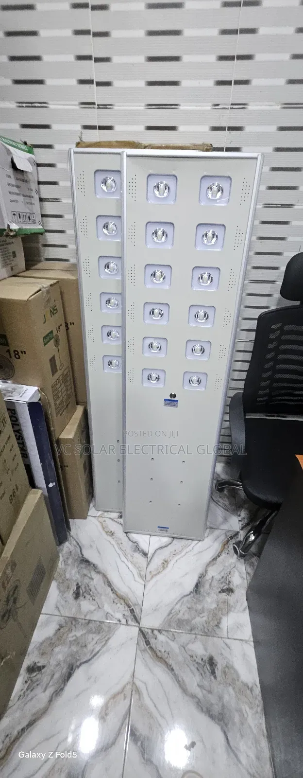 12eyes Wakatek Solar Street Light