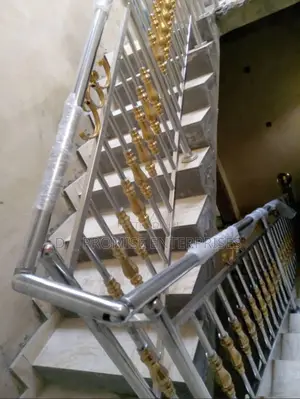 Touch of Gold Stainless Steel Rail