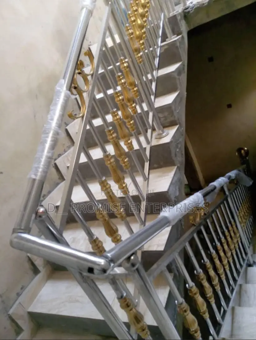 Touch of Gold Stainless Steel Rail