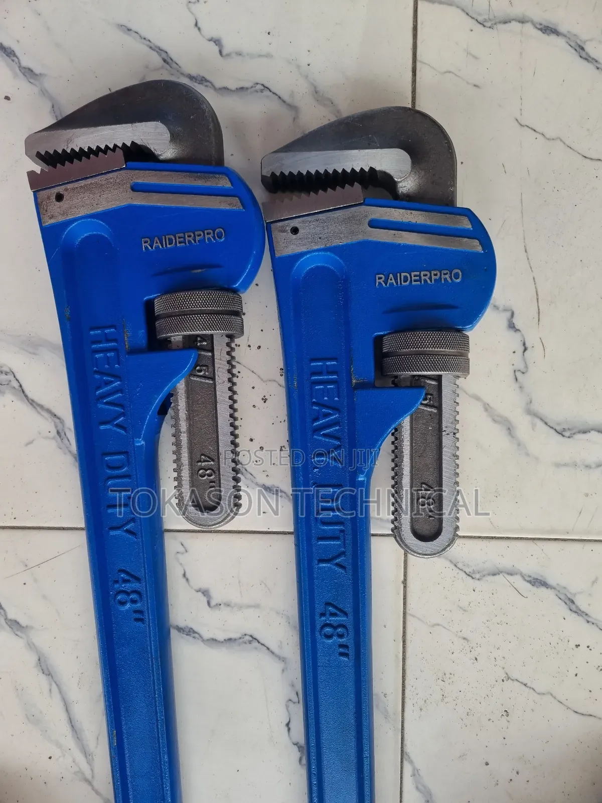 Raider Pipe Wrench 48"