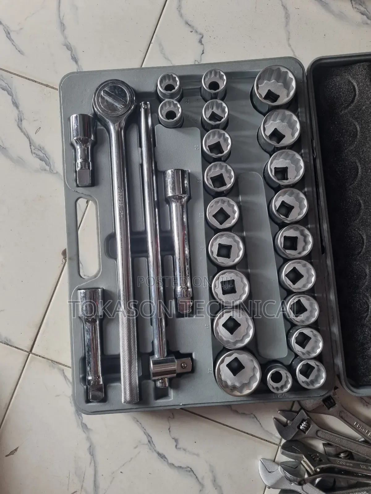 3/4" Socket Inches and Metric in a Set