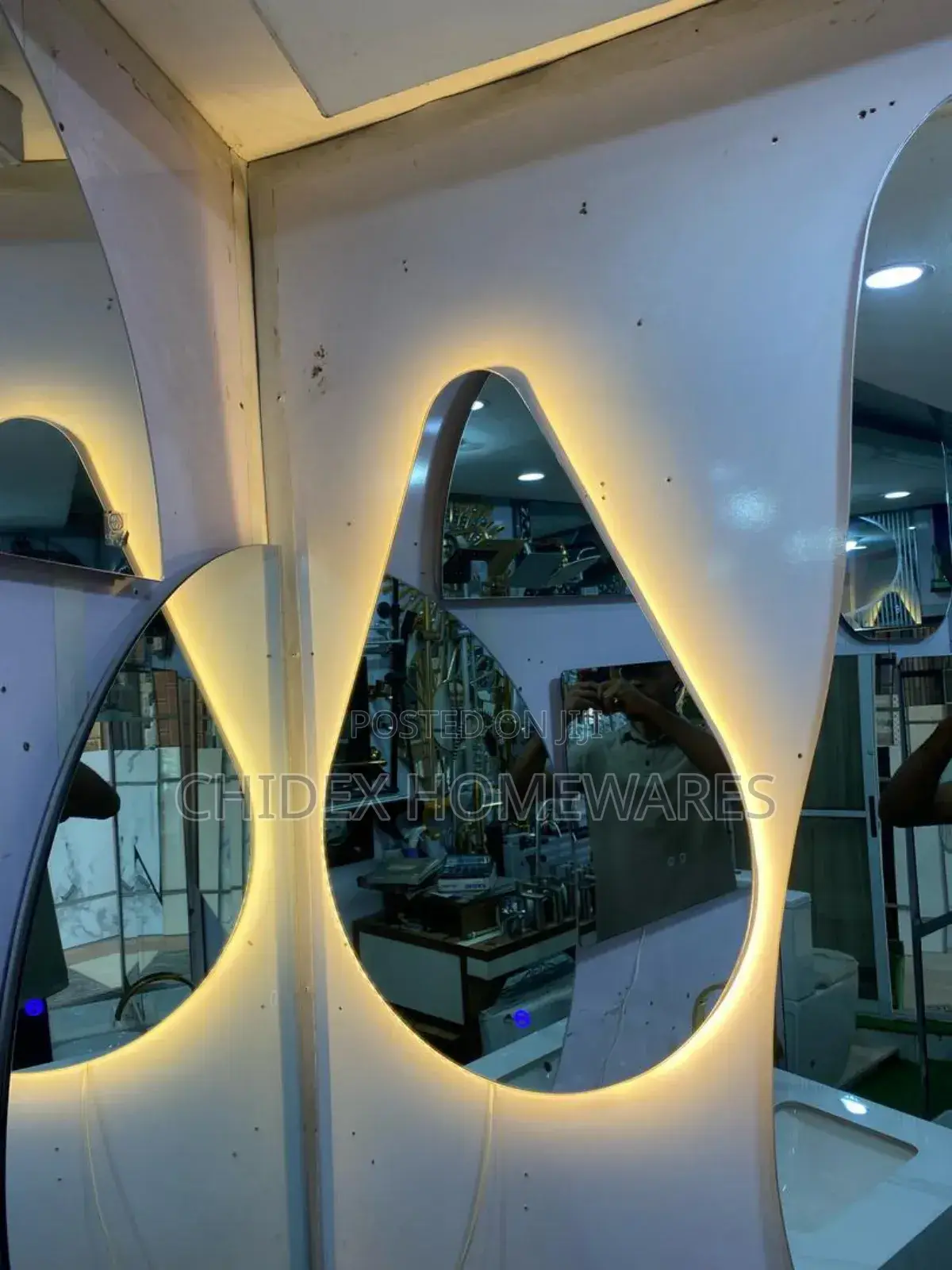 Pear Shape Mirror